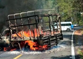 Reportan balaceras en Michoacán tras crimen de comunitarios