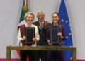 Firman México y UE acuerdo modernizado