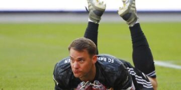 Extiende Manuel Neuer contrato con Bayern Múnich