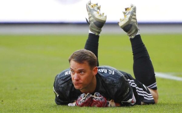 Extiende Manuel Neuer contrato con Bayern Múnich