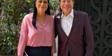 Se reúnen Delgado y Montiel previo a renovación en Morena