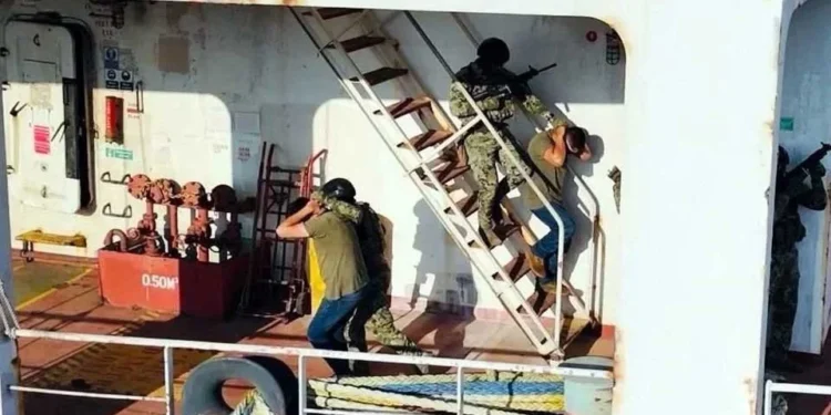 Realiza Marina simulacros de rehenes y amenaza química