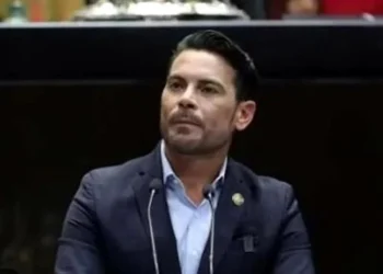 Proponen inhabilitación permanente por narconexos