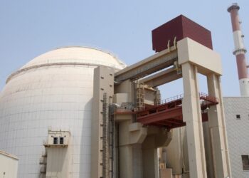 Trump insiste en que el uranio enriquecido de Irán debe ser entregado a EE.UU.