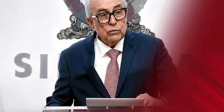 Comparece Rocha ante la FGR en Culiacán