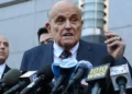 Rudy Giuliani se encuentra en estado crítico en un hospital de Florida
