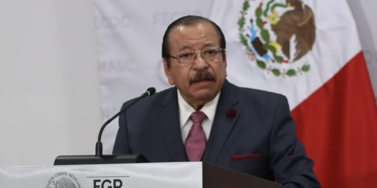 Descarta FGR detención de Rocha; pedirá pruebas a EU