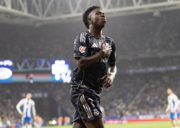Vinicius retrasa el título del Barça