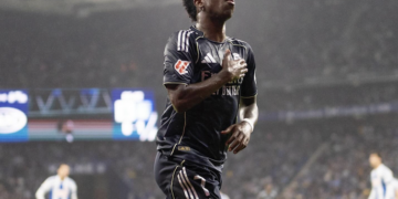Vinicius retrasa el título del Barça