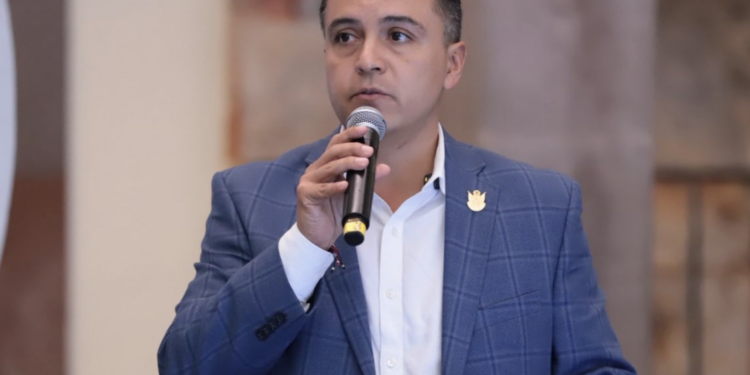 SEGOB solicita información al gobierno federal sobre estaciones del tren Mx-Qro