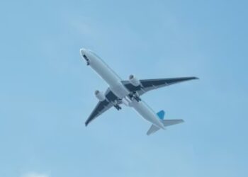 Sectur coordina apoyo a afectados en México por suspensión de aerolínea Magnicharters