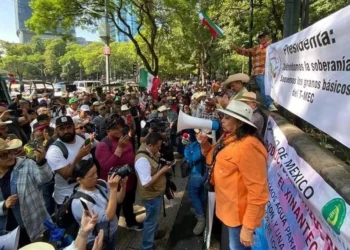 Amagan campesinos con impedir Mundial y tomar Segob