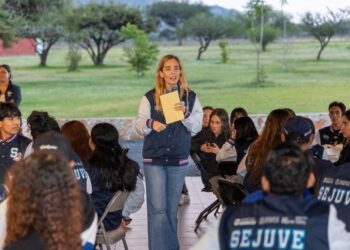 Reúne SEJUVE a 180 jóvenes en campamento estatal de liderazgo e integración