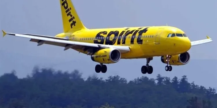 Anuncia Spirit Airlines ‘cierre gradual’ y cancela vuelos
