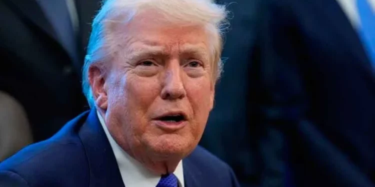 Ordena Trump frenar ataque a Irán para alcanzar acuerdo