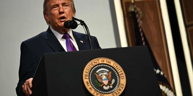 Trump cancela su viaje a la boda de su hijo en medio de tensiones por la guerra en Irán