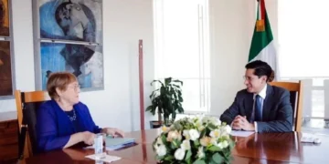 Se reúne Velasco con Michelle Bachelet