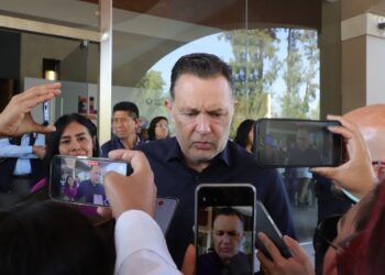 Destaca gobernador productividad y diálogo sindical en el Día del Trabajo