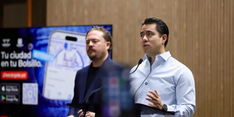 Presentan aplicación Ciudad Qro