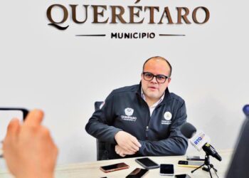 Socavón en 5 de febrero, por falla en infraestructura de la CEA: PC Municipal