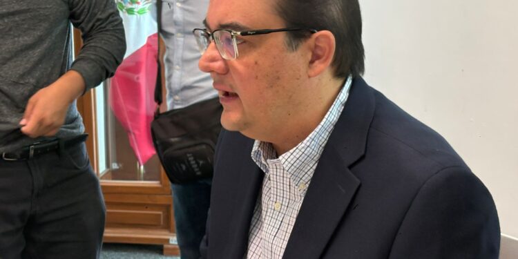 El agua es corresponsabilidad de federación y estado, advierte Memo Vega sobre foros para Ley de Aguas