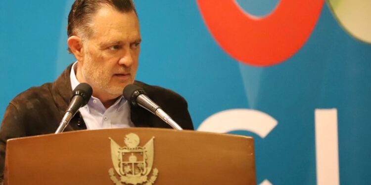 Kuri descarta colaboración estatal para el teleférico por falta de recursos