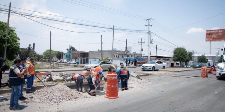 Confirman trabajos de reparación en tubo pluvial de San Juan del Río