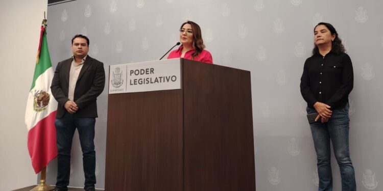 Proponen modificaciones a legislación para evitar un “fiscal carnal“ del poder ejecutivo