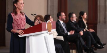Sheinbaum presenta el programa Cátedras de la Diáspora Mexicana