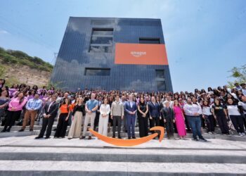 Amazon Web Services inaugura aquí laboratorio de formación