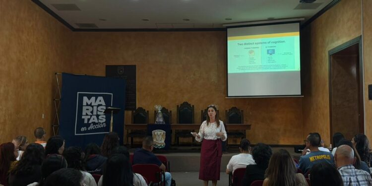 Marist English Congress abre debate sobre el uso ético de la IA en las aulas