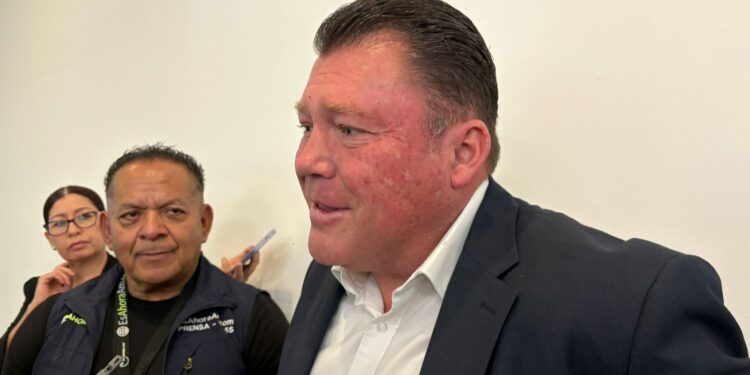 Acudirá Édgar Inzunza a escuelas para entregar apoyos como legislador