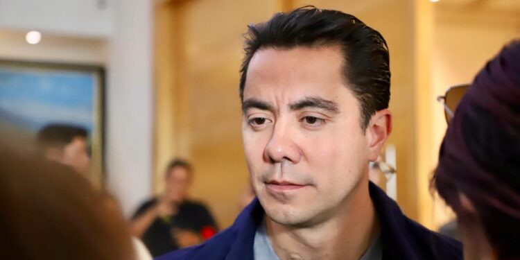 Presiona municipio de Querétaro a CFE para atender apagones
