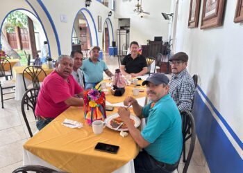 Astudillo primer aspirante a  coordinar los Comités de la 4T  que visita la Sierra