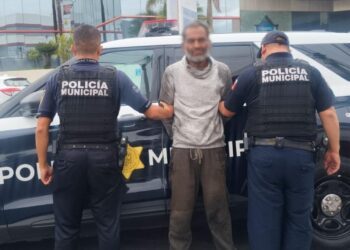 Detienen a “Greñas” por daños y robo a vehículo