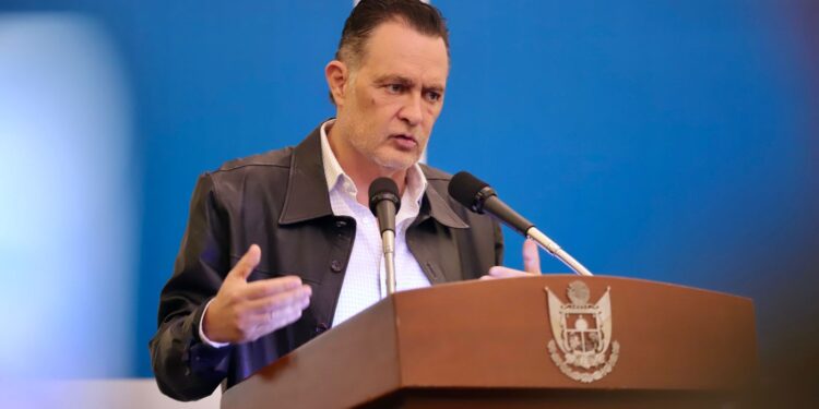 Invertirá Amazon 10 mil millones de dólares