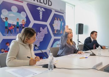 Avanza en comisión establecer la licencia menstrual para funcionarias