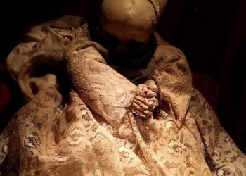 Llega a Querétaro exposición Ecos de Eternidad