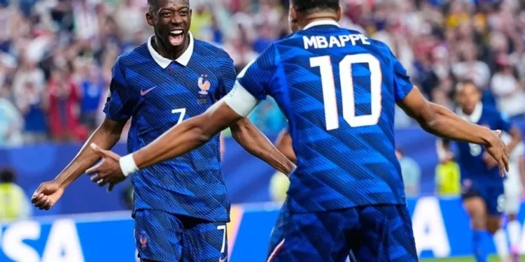 Nadie para a Mbappé; avanza Francia a Dieciseisavos