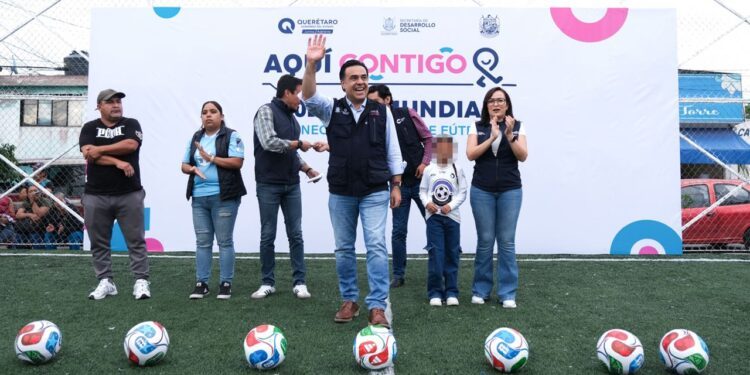 Luis Nava inaugura torneo “Todos al Mundial Contigo” en Querétaro