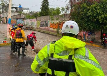 Atienden 15 reportes por lluvias en la capital queretana