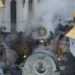 Ataque ruso en Kiev daña catedral ortodoxa y deja 11 muertos