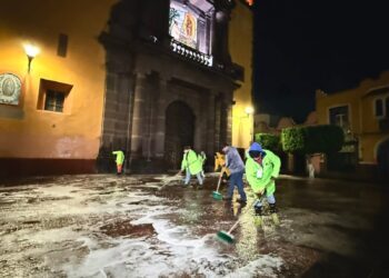 Alistan Jardín Independencia para festejos del aniversario de San Juan del Río