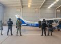 Aseguran aeronave con cargamento de cocaína y armamento en Mexicali, Baja California