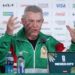 Javier Aguirre busca al sustituto de César Montes
