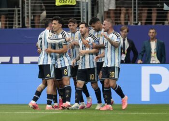 Messi marca un doblete ante Austria y ya es el máximo goleador de los Mundiales