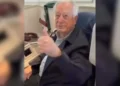 Exhiben a Bartlett en primera clase rumbo a España