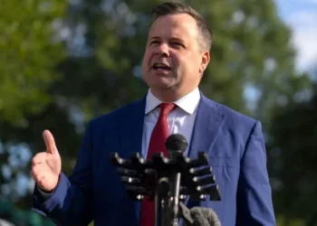 Designan a Bill Pulte como director interino de Inteligencia