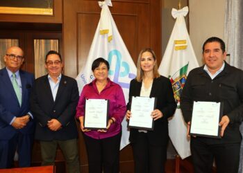 Firman SEDIF y SESA compromiso por la salud