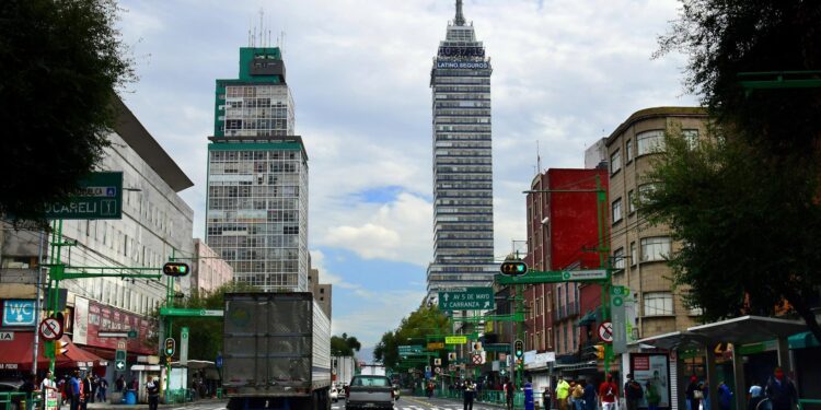 OCDE baja al 0.8 % el crecimiento de México